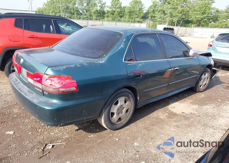 2002 Honda Accord 3.0 Ex from USA, damaged, VIN 1HGCG16592A033255